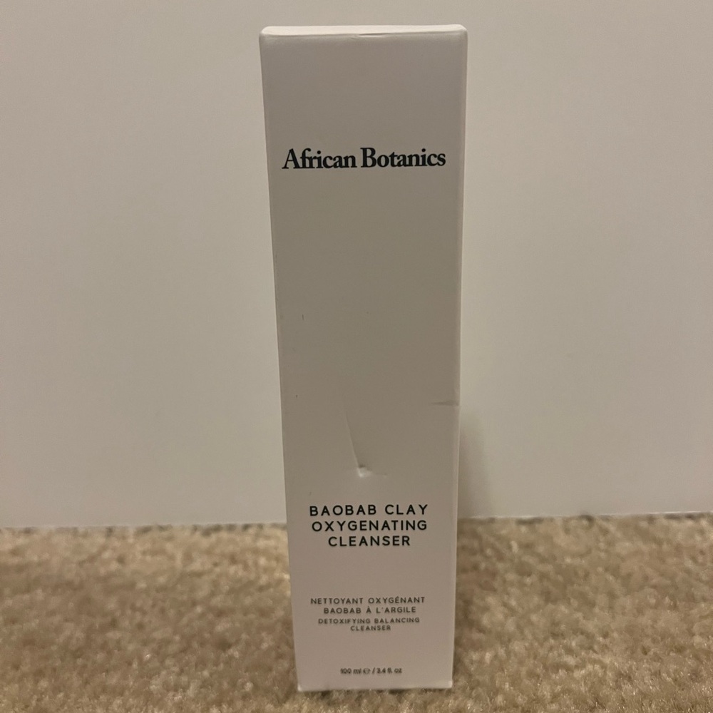 African Botanics Baobab Clay Oxygenating Cleanser - White